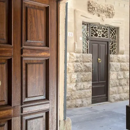 Il Re E La Regina דירה טראפאני