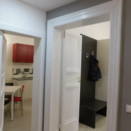 Il Re E La Regina Apartman